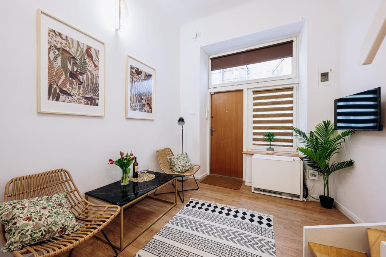 Nest Cosy Apt Old Town & Wawel Hill By Vistula River - By Homelike Krakow Luaran gambar